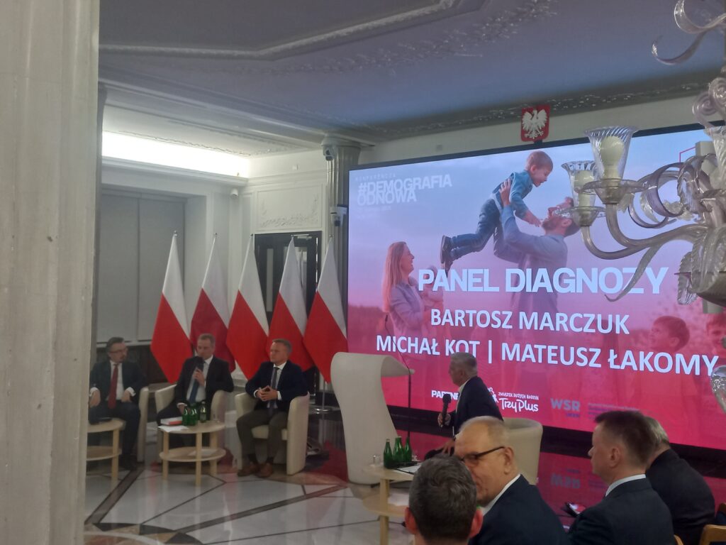 Jak uniknąć demograficznej katastrofy?